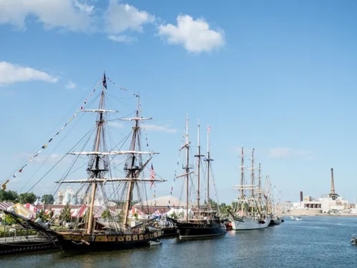 a large ship in a body of water